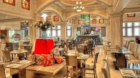 معرفی بهترین رستوران های تهران پیش از خرید بلیط هواپیما مشهد به تهران